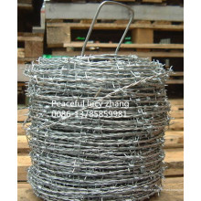 Fabricação de arame farpado com revestimento galvanizado ou em PVC